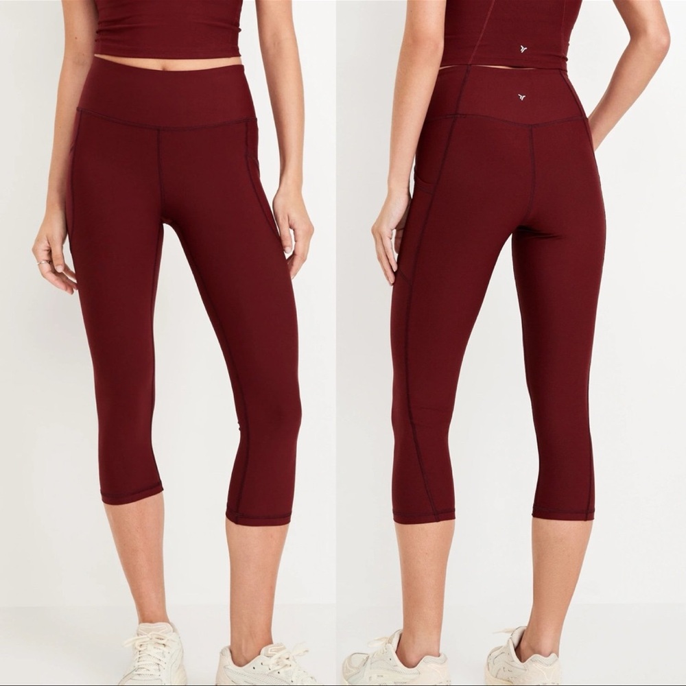 Old Navy Active Powersoft Leggings in Burgundy